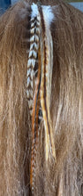 Load image into Gallery viewer, Feather Hair Xtension 5 Barrel Bead (6 Feathers)