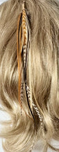 Load image into Gallery viewer, Feather Hair Xtension 9 Gemstone Bead (6 Feathers)