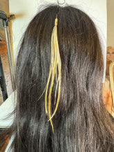 Load image into Gallery viewer, Feather Hair Xtension 21 Natural Bead (10 Feathers)