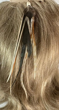 Load image into Gallery viewer, Feather Hair Xtension 38 Carved Natural Bead (7 Feathers)