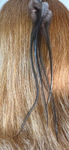 Load image into Gallery viewer, Feather Hair Xtension 58 Carved Natural Bead (5 Feathers)