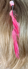 Load image into Gallery viewer, Feather Hair Xtension 60 Coral &amp; Seed Beads (4 Feathers)