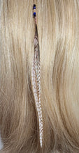 Load image into Gallery viewer, Feather Hair Xtension 70 Crystals Seed Beads (4 Feathers)