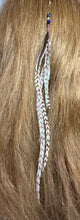 Load image into Gallery viewer, Feather Hair Xtension 70 Crystals Seed Beads (4 Feathers)