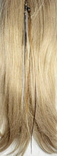 Load image into Gallery viewer, Feather Hair Xtension 82 Crystals (4 Feathers)