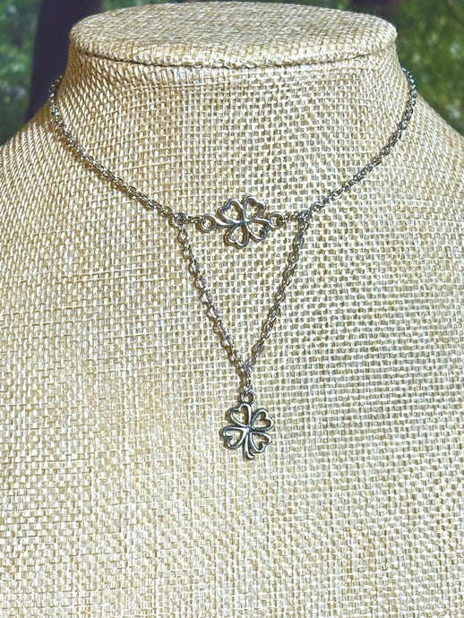 BAND-IT SilverTone Arched Double 4 Leaf Clover