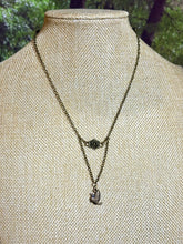 Load image into Gallery viewer, BAND-IT Bronze Flower &amp; Dove