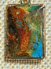 Load image into Gallery viewer, Orgonic POWER BAND-IT Gold Tone Chain Hand Crafted Reversible Orgonic Window Magnetic Crystal Coils