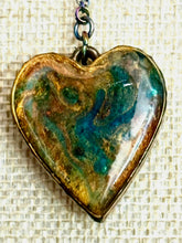 Load image into Gallery viewer, Orgonic POWER BAND-IT Bronze Chain Hand Crafted Reversible Orgonic Heart Magnetic Crystal Coils