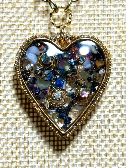 Orgonic POWER BAND-IT Gold Tone Chain Hand Crafted Reversible Orgonic Heart Magnetic Crystal Coils