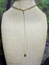 Load image into Gallery viewer, Orgonic POWER BAND-IT Gold Tone Chain Hand Crafted Reversible Orgonic Heart Magnetic Crystal Coils