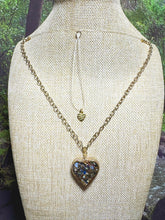 Load image into Gallery viewer, Orgonic POWER BAND-IT Gold Tone Chain Hand Crafted Reversible Orgonic Heart Magnetic Crystal Coils