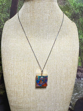 Load image into Gallery viewer, Orgonic POWER BAND-IT Rainbow Stainless Chain Hand Crafted Reversible Orgonic Window Magnetic Crystal Coils