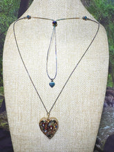 Load image into Gallery viewer, Orgonic POWER BAND-IT Rainbow Stainless Chain Hand Crafted Reversible Orgonic Heart Magnetic Crystal Coils