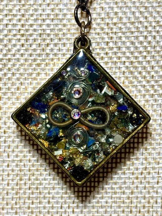 Orgonic POWER BAND-IT Bronze Chain Hand Crafted Reversible Orgonic Infinity Diamond Magnetic Crystal Coils