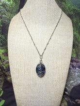 Load image into Gallery viewer, Orgonic POWER BAND-IT Silver Tone Chain Hand Crafted Reversible Orgonic JOY Ellipse &quot;Heavenly Paradise&quot; Magnetic Crystal Coils &quot;you make me happy&quot;