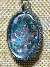 Load image into Gallery viewer, Orgonic POWER BAND-IT Silver Tone Chain Hand Crafted Reversible Orgonic Oceanic Mermaid Ellipse Magnetic Crystal Coils