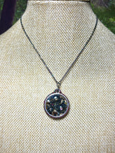Load image into Gallery viewer, Orgonic POWER BAND-IT Rainbow Stainless Chain Hand Crafted Reversible Orgonic Sphere Magnetic Crystal Coils