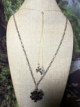 Load image into Gallery viewer, Orgonic POWER BAND-IT Silver Tone Chain Hand Crafted Reversible LOVE 4 Leaf Clover
