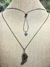 Load image into Gallery viewer, Orgonic POWER BAND-IT Silver Tone Chain Hand Crafted Reversible Leaf