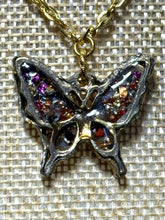 Load image into Gallery viewer, Orgonic POWER BAND-IT Gold Tone Chain Hand Crafted Reversible Orgonic Butterfly