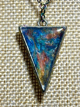 Load image into Gallery viewer, Orgonic POWER BAND-IT Rainbow Stainless Chain Hand Crafted Reversible Point