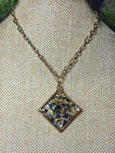 Load image into Gallery viewer, Orgonic POWER BAND-IT Gold Tone Chain Hand Crafted Reversible Orgonic Magnetic Crystal Points LOVE Happiness Diamond