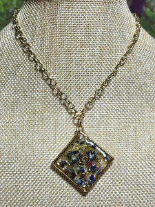 Orgonic POWER BAND-IT Gold Tone Chain Hand Crafted Reversible Orgonic Magnetic Crystal Points LOVE Happiness Diamond