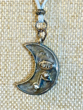 Load image into Gallery viewer, BAND-IT Light Gray Corded Hand Crafted Reversible LOVE ♬ Moon