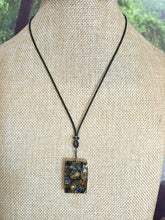 Load image into Gallery viewer, Orgonic POWER BAND-IT Black Corded Hand Crafted Reversible Frame Magnetic Crystal Coils