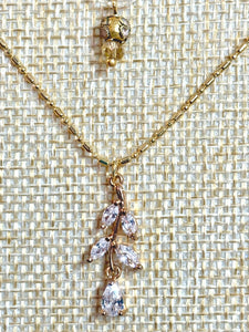 Precious Metal POWER BAND-IT Gold Filled Chain Crystal Floral Dangle