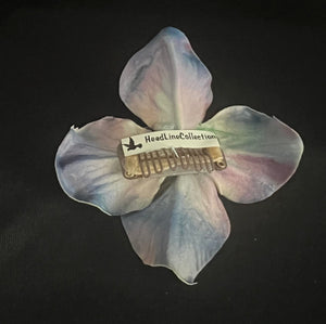 CLIP-IT Faux Flower CLFF10 Velvety Pale Purple/Pink Hues Gemstone Center