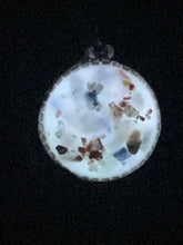 Load image into Gallery viewer, CANCER Gemstone Glow Zodiac Sign ZC1