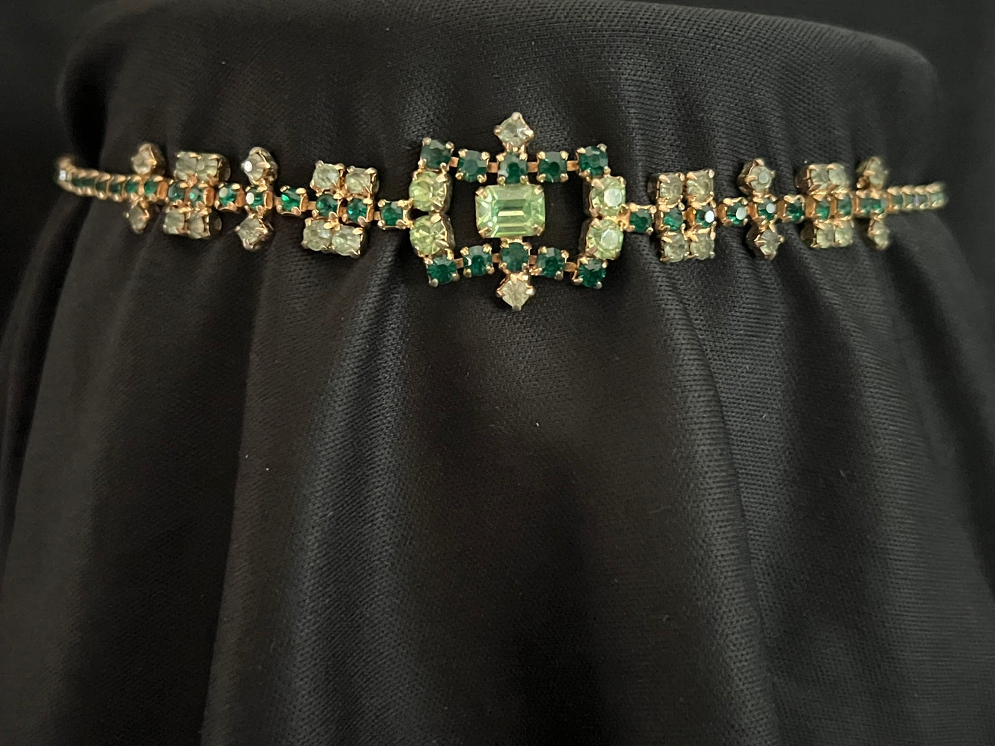 HUGGERBAND Vintage Green Glass Rhinestones