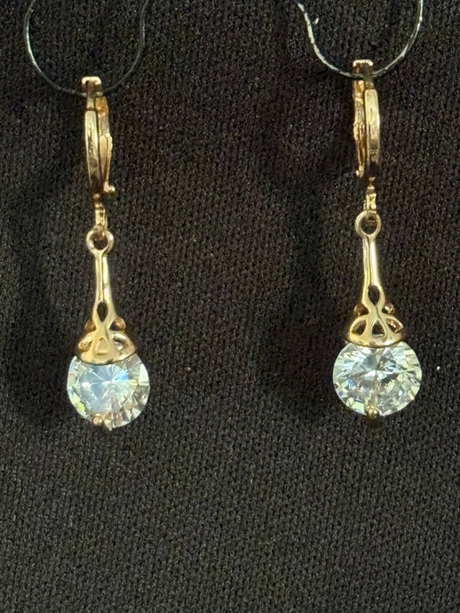 Earrings Gold Filled Drops Light