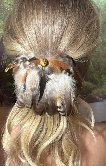 CLIP-IT Feather & Gemstone Beyond Wings 2
