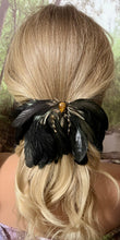 Load image into Gallery viewer, CLIP-IT Feather &amp; Gemstone Beyond Wings 6