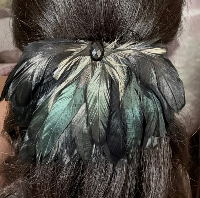 CLIP-IT Feather & Gemstone Beyond Wings 7