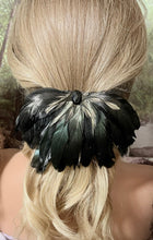 Load image into Gallery viewer, CLIP-IT Feather &amp; Gemstone Beyond Wings 7
