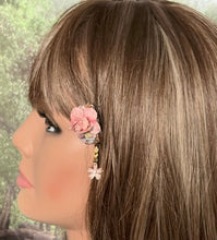 Load image into Gallery viewer, CLIP-IT Charming Attachment Pinky Flower Gemstone Setting &amp; Flower