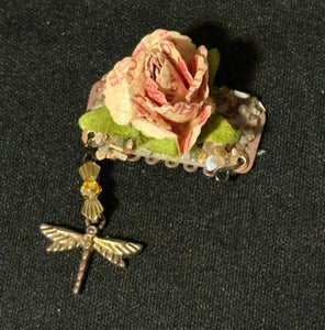 CLIP-IT Charming Attachment Peachy Flower Gemstone Setting & Dragonfly
