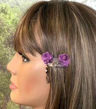 Load image into Gallery viewer, CLIP-IT Charming Attachment Cheery Pink RoseBuds Gemstone Setting &amp; Colorful Feather