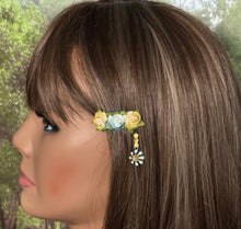 Load image into Gallery viewer, CLIP-IT Charming Attachment Yellow RoseBuds &amp; Dainty Daisy