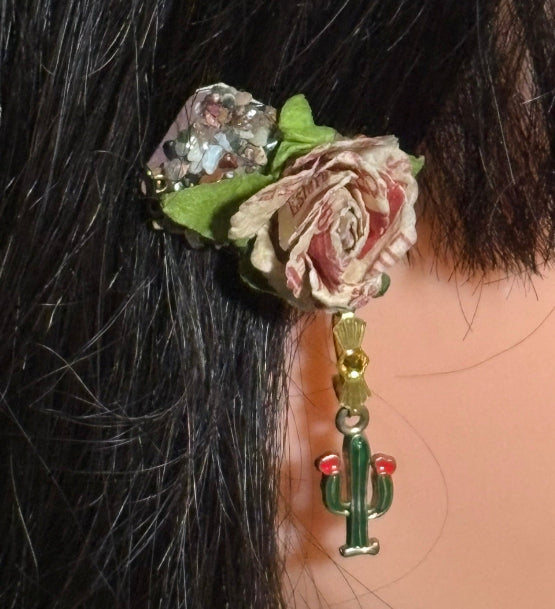 CLIP-IT Charming Attachment Coral Rose Bud Gemstone Setting & Cute Cactus