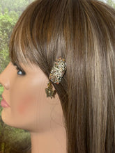 Load image into Gallery viewer, CLIP-IT Charming Attachment Dragonfly Gemstone Setting &amp; Bronze Butterfly