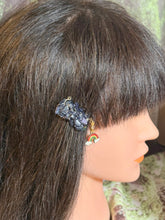 Load image into Gallery viewer, CLIP-IT Charming Attachment Black Gemstone Setting &amp; Full Rainbow