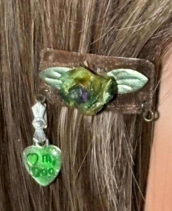 CLIP-IT Charming Attachment Leafed Greenish RoseBud Brown Velvet & 