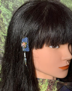 CLIP-IT Charming Attachment Rainbow RoseBud Blue Holographic Velvet & Colorful Feather