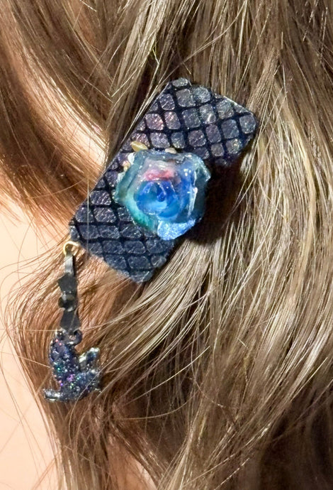 CLIP-IT Charming Attachment Bluish RoseBud Blue Holographic Velvet & Glistening Dove