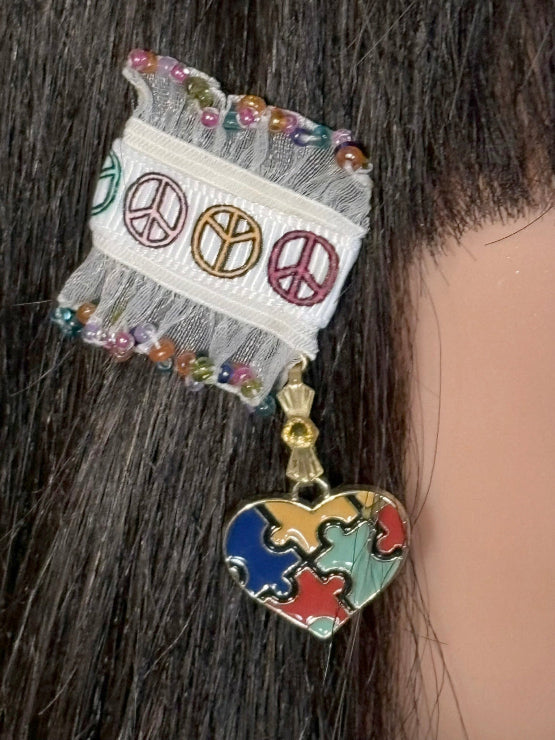 CLIP-IT Charming Attachment Rainbow Peace Tiny Beaded Trim & Rainbow Heart Puzzle
